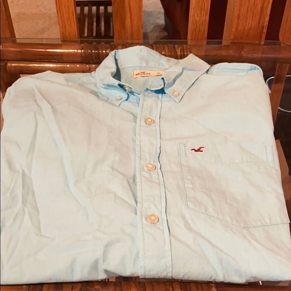 Hollister long sleeve shirt - worn once